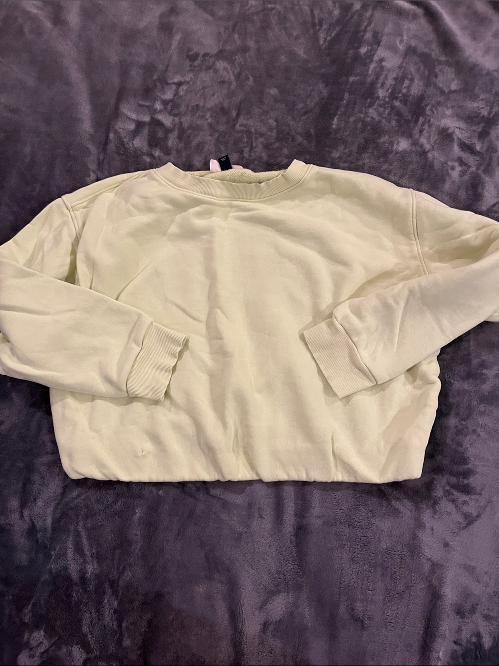 Universal Thread Cropped Crewneck Sweatshirt - Cream